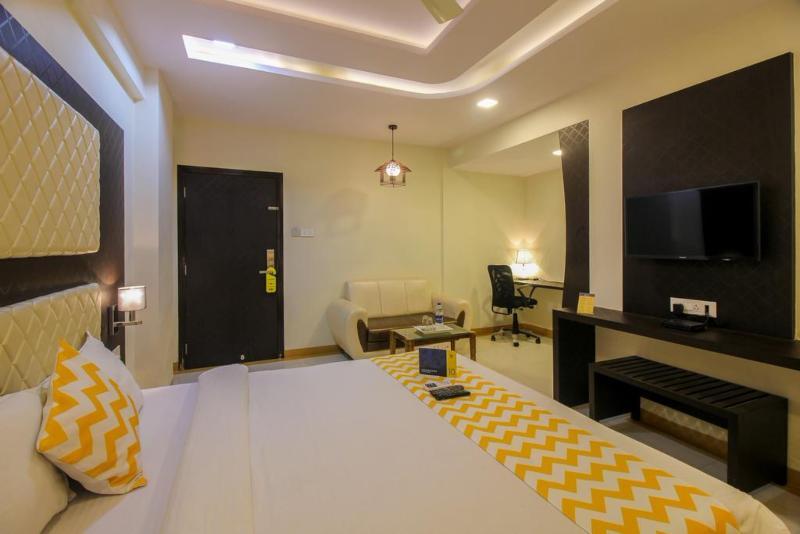 Fabexpress Time Square Hotel Thane Exterior photo