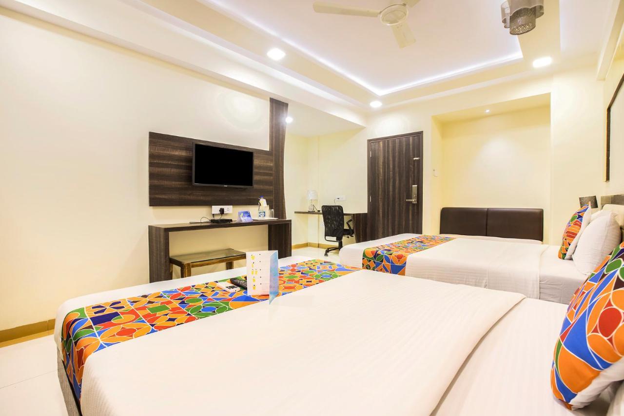 Fabexpress Time Square Hotel Thane Exterior photo