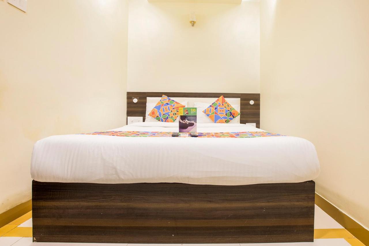 Fabexpress Time Square Hotel Thane Exterior photo