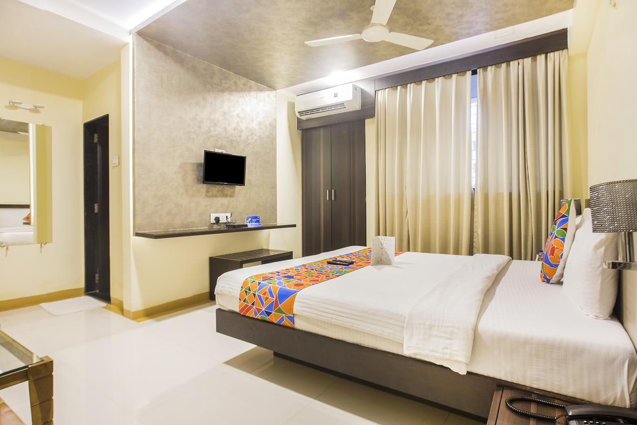Fabexpress Time Square Hotel Thane Exterior photo