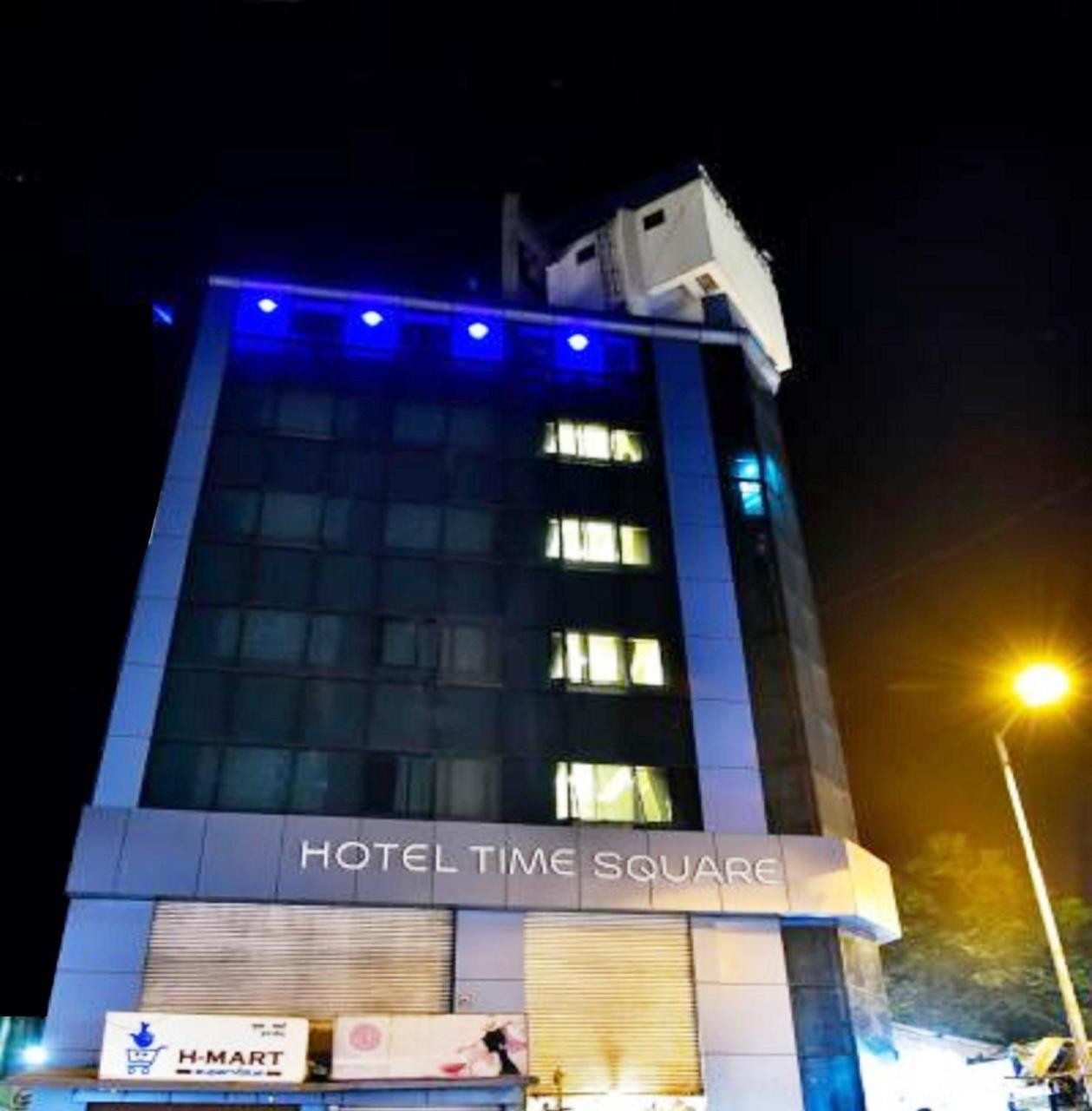 Fabexpress Time Square Hotel Thane Exterior photo