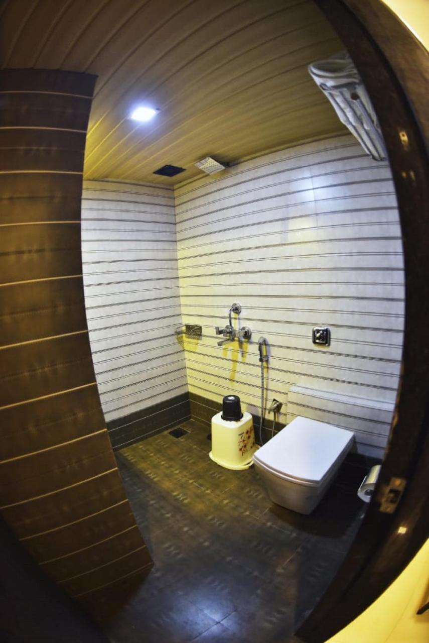 Fabexpress Time Square Hotel Thane Exterior photo