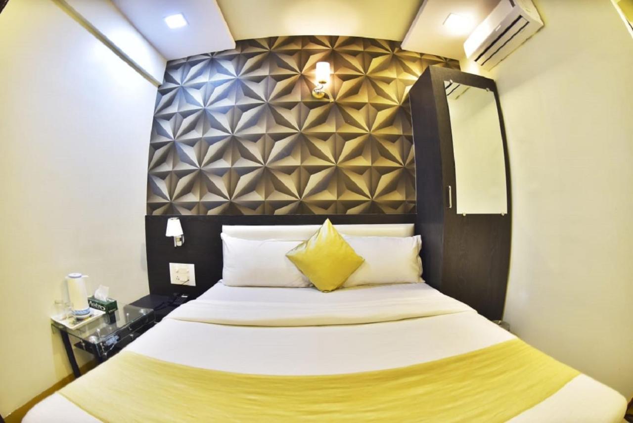 Fabexpress Time Square Hotel Thane Exterior photo