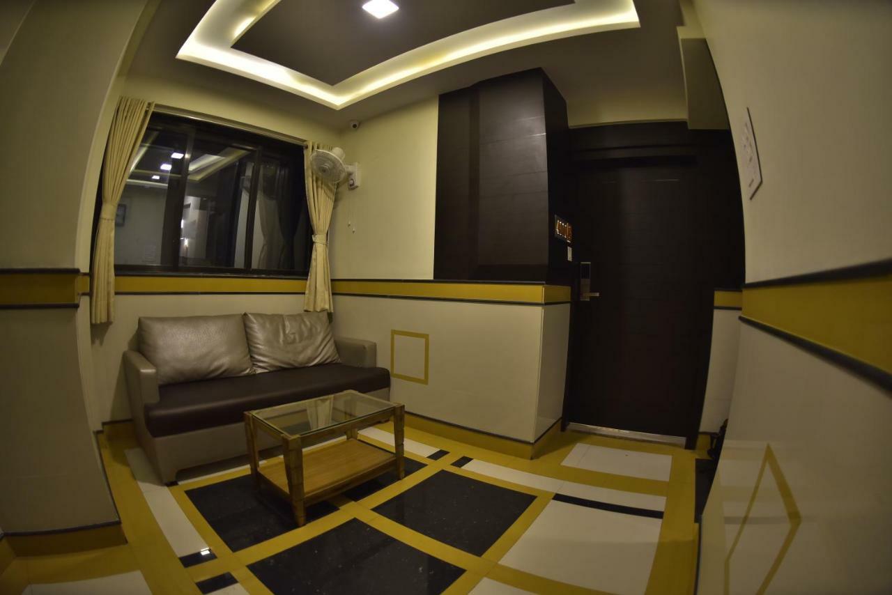 Fabexpress Time Square Hotel Thane Exterior photo