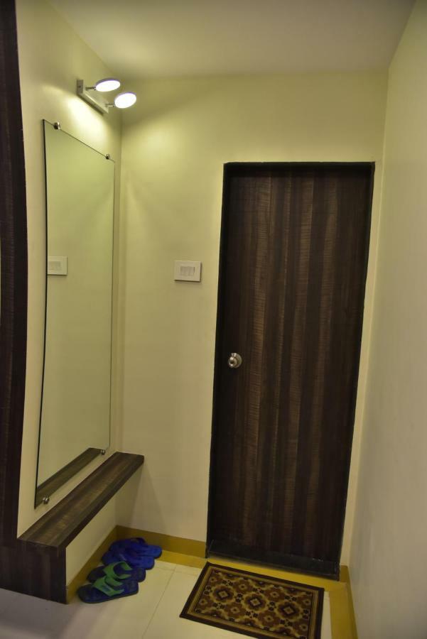 Fabexpress Time Square Hotel Thane Exterior photo